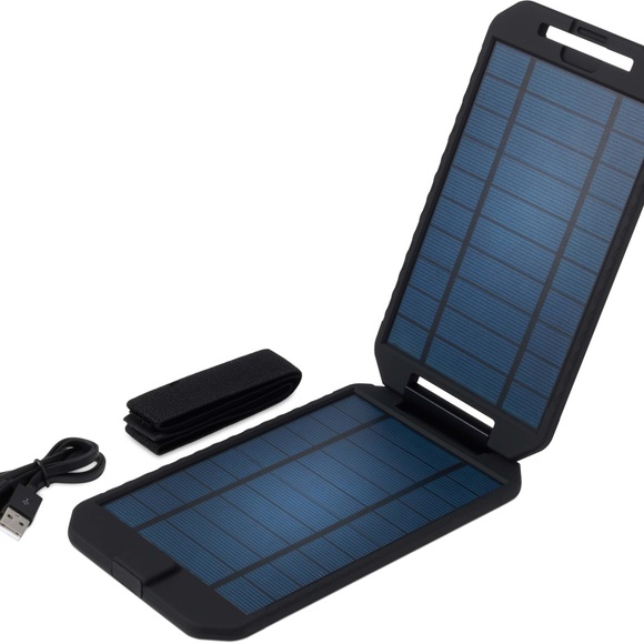 POWERTRAVELLER EXTREME SOLAR PORTABLE SOLAR CHARGER COMPACT & LIGHTWEIGHT - NIB - Picture 6 of 13
